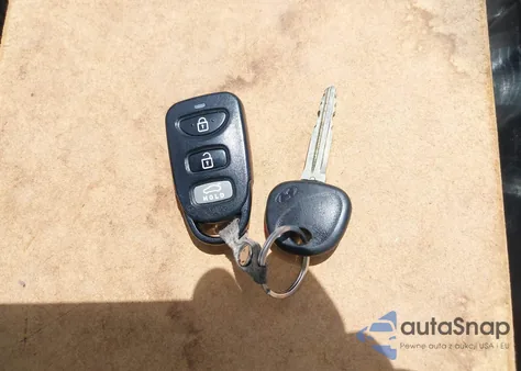 2017 Hyundai Elantra Se z USA, uszkodzony, nr VIN 5NPD84LF3HH157151